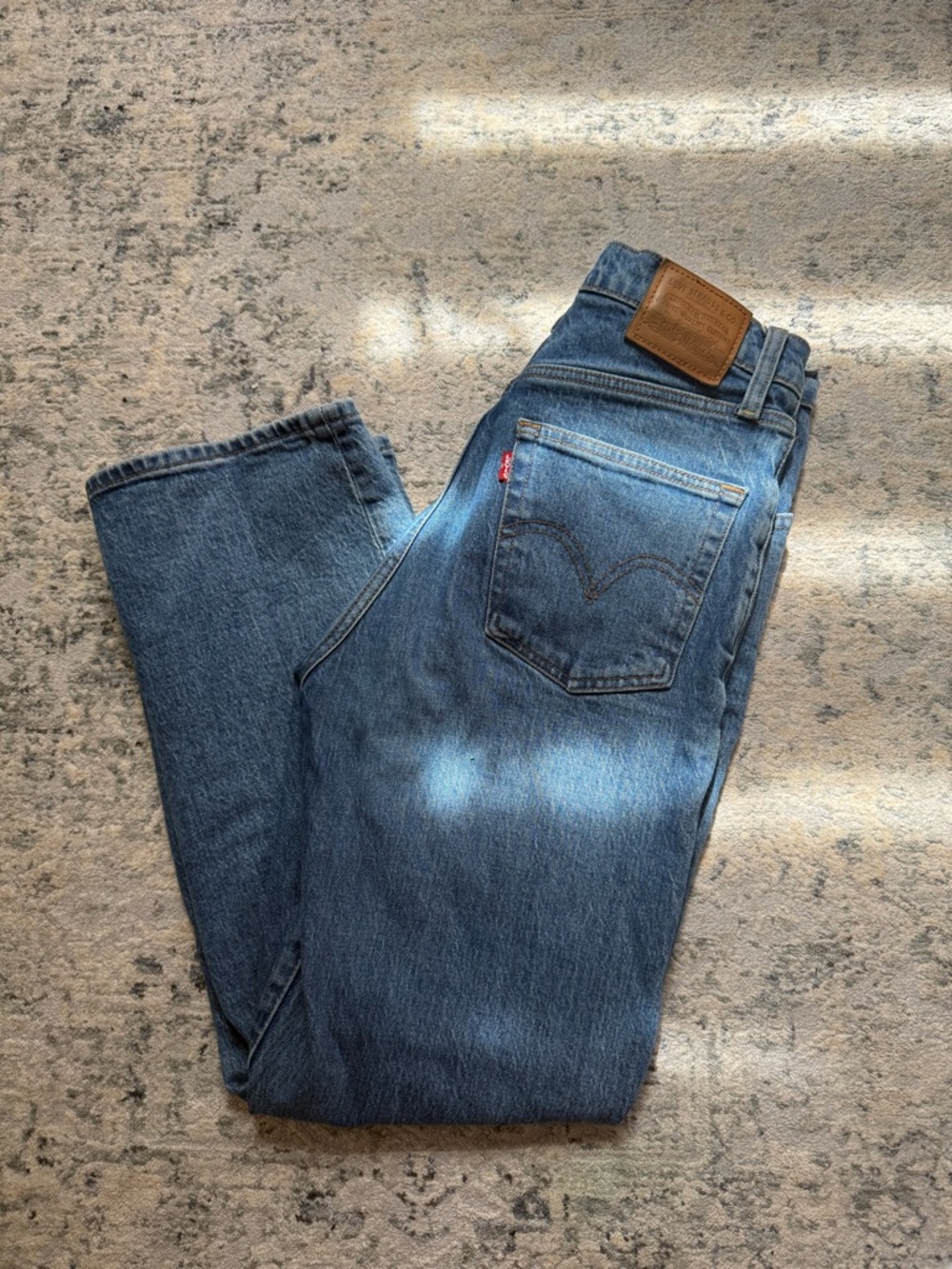 Levi’s Ribcage Straight Leg High-Waist Jeans